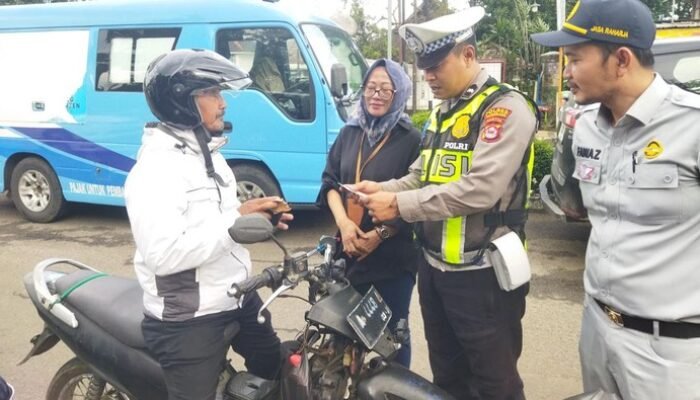 “Minim Pendapatan Pajak, Samsat Pandeglang Lakukan Razia Kendaraan”