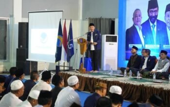 Saan Mustopa Ajak Ribuan Umat di Probolinggo Rayakan Ramadan Bersama di Pesantren HATI