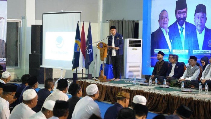 Saan Mustopa Ajak Ribuan Umat di Probolinggo Rayakan Ramadan Bersama di Pesantren HATI