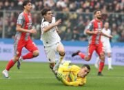[Cipta Rekor, Milan Demolish Cremonese Dengan Dua Gol Akhir!]