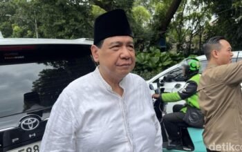 [CT Kenang Try Sutrisno: Beliau Tokoh yang Wajib Menjadi Panutan]