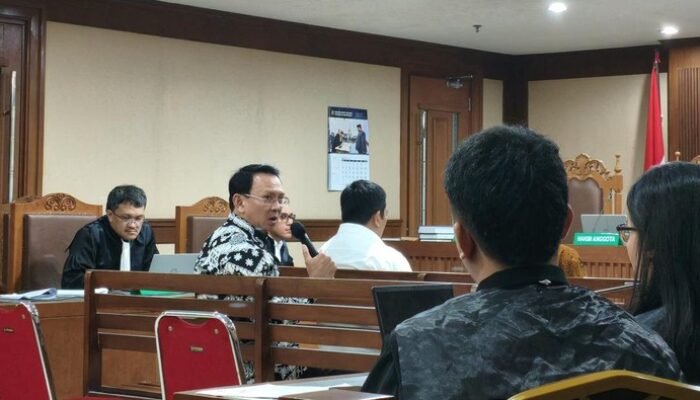 Ahok Heran Ditanya Persoalan LNG Sewaktu Belum Jadi Komut Pertamina – Update 1