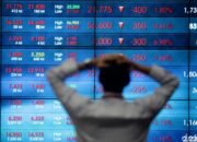 “Bos Bursa Buka Suara: IHSG Terjun Bebas 4% – Analisis Dampak Geopolitik pada Investasi”