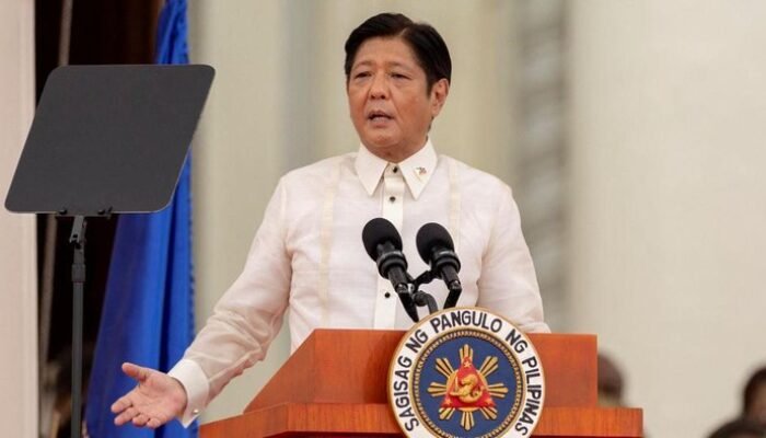 **4 Hari Kerja Filipina: Strategi Hemat Energi di Tengah Krisis Minyak**