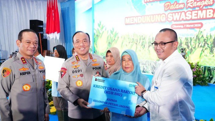 Polri dan Himbara Tandatangani Perjanjian untuk Selamatkan Petani dari Rentenir
