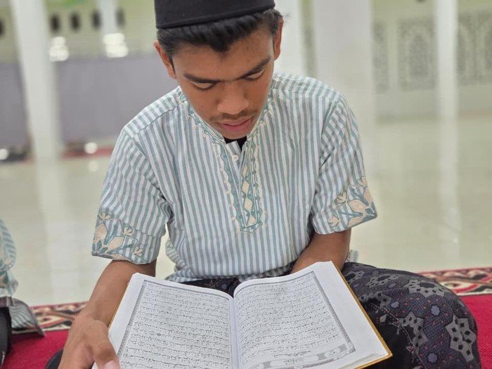 **Ramadan di SRMA 1 Aceh Besar: 100 Siswa Menyongsong Bulan Suci dengan Kegiatan Keagamaan yang Meriah**