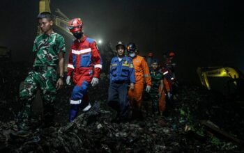 Tragedi Longsor Sampah Makan 4 Nyawa di TPST Bantargebang!