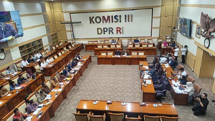 Korban Investasi Bodong BLN, Komisi III DPR: Ini Rekomendasi yang Harus Anda Dengar!