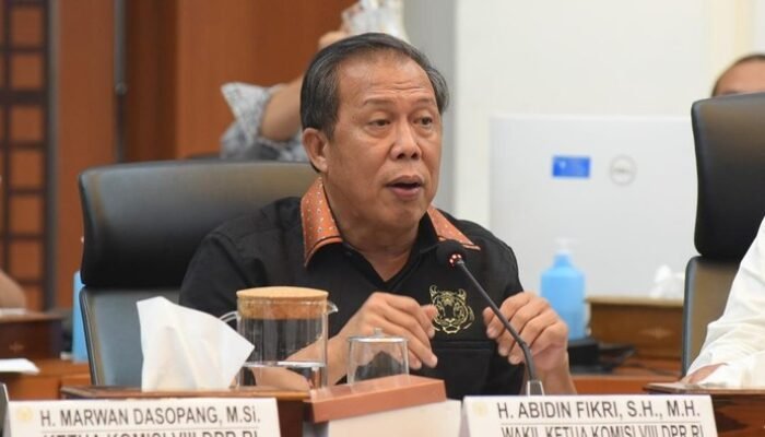 Waka Komisi VIII DPR: Tunjangan Guru Madrasah Harus Selesai Sebelum Lebaran!