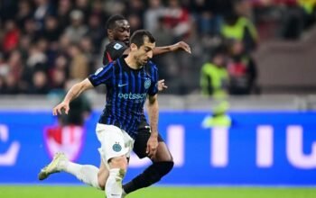 **”Pertahanan Solid Milan Menyusut Jarak ke Inter, Estupinan Jadi Pahlawan”**