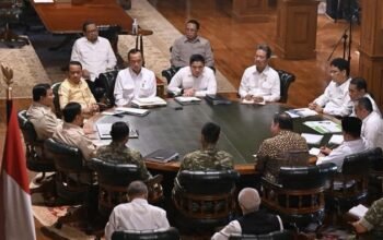 [Prabowo Reuni Menteri di Hambalang untuk Solusi Energi-Pangan Sebelum Lebaran]