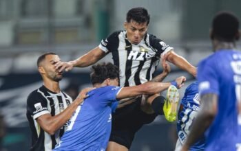 Tawuran Mengerikan di Laga Cruzeiro Vs Atletico Mineiro, 23 Kartu Merah Jadi Bukti Ketidakjadianan Disiplin