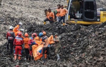 Sampah di Bantargebang Merenggut 7 Nyawa, 6 Orang Selamat dalam Tragedi Mengerikan
