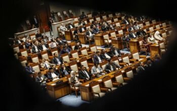 **DPR Gelar Fit and Proper Test untuk Calon Dewan Komisioner OJK, Sidang Paripurna Dilangsungkan Besok**