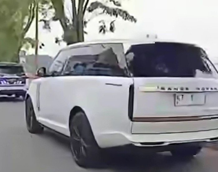 Gubernur Kaltim Ungkap Spesifikasi SUV Mewah Inggris, Begini Harganya yang Mengagumkan!