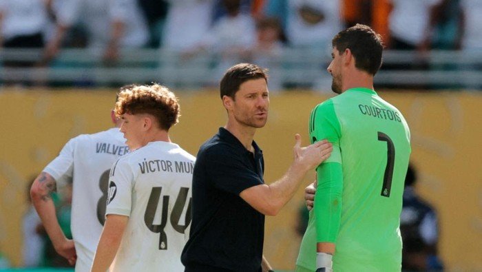 **Courtois Nihilkan Rumor Pemain Madrid Sebabkan Alonso Dipecat**