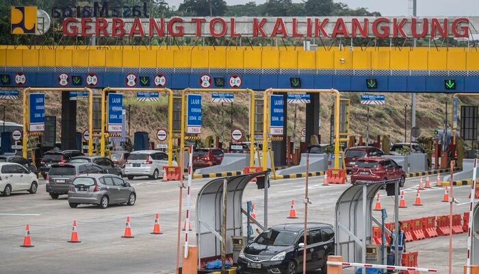 “Mudik dari Tangerang ke Semarang, Yogya, Surabaya: Segini Sih Biaya E-Toll yang Harus Kamu Siapkan!”