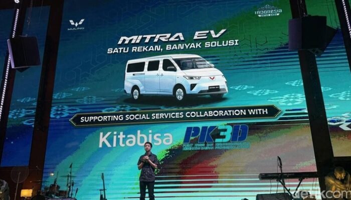 **Mobil Jenazah Listrik Pertama di RI? Wuling Mitra EV untuk Layanan Sosial**