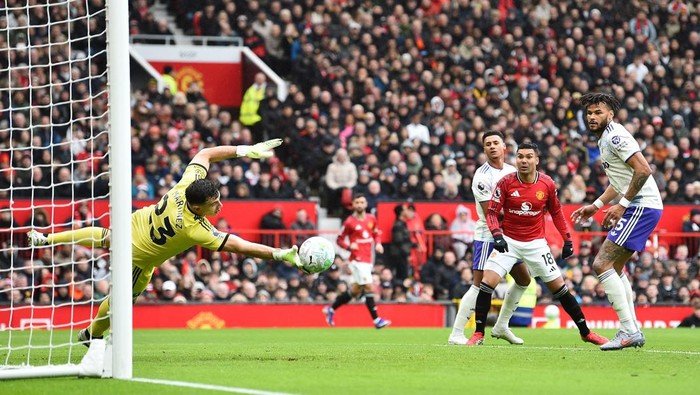 MU Vs Aston Villa 0-0 Saat Half-Time: Kegagalan Taktik atau Takdir?