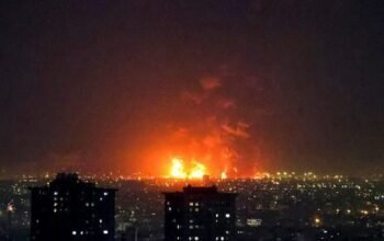 AS Prediksi Perang Berakhir Dalam Waktu Dekat, Iran Berkata Sebaliknya: Strategi Bisnis untuk Menghadapi Fluktuasi Harga Minyak