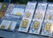 Harga Emas Antam Plung di Bawah Rp3 Juta, Apa yang Terjadi?