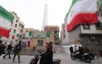 Iran Kenaikan Upah 60%, Tapi Perang Masih Berlanjut