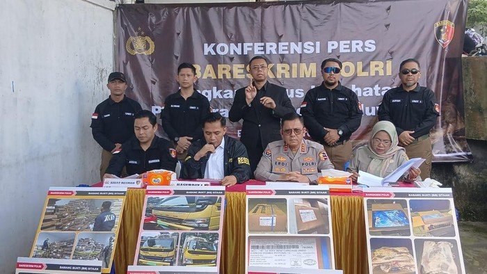 Daging Impor Busuk, Polri Ungkap Jaringan Pengedarnya yang Tahu Barang Sudah Expired