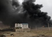 **”Serangan Maut Israel ke Teheran, Kompleks Antariksa Iran Tumbang”**