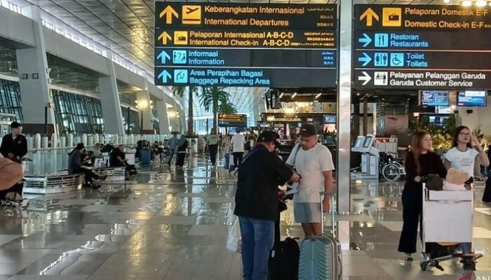 93 Ribu Penumpang Berbondong-bondong ke Bandara Soetta jelang Lebaran, Data Menunjukkan Angka yang Mengejutkan