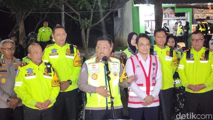 Kecelakaan Truk Patah Jadi Penyebab Perlambatan Lalin di Palembang-Jambi, Ungkap Kakorlantas