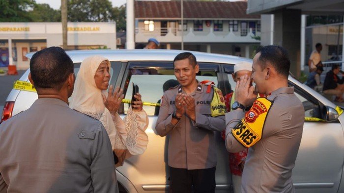 Polres Bogor Kembalikan Mobil Pasangan Lansia, Pelaku Perampokan di Cileungsi Ditangkap!
