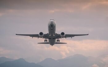 Maskapai Dunia Berbondong-Bondong Batalkan Penerbangan ke Timur Tengah, Ini Penjelasannya