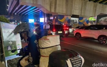 “Uniknya Pemudik dari Jakarta: Bawa Burung Kenari Sebagai Oleh-oleh ke Indramayu”