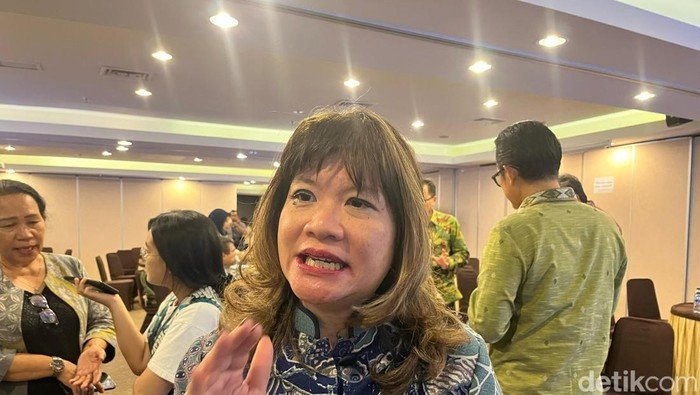 **Pengusaha Ungkap Biang Kerok Kepercayaan Investor Luntur: Risiko Utang Negara dan Rating Indonesia**