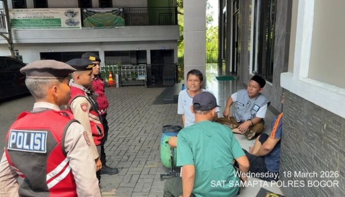 Polisi Patroli ke Sejumlah Masjid di Bogor Jelang Lebaran – Update 3