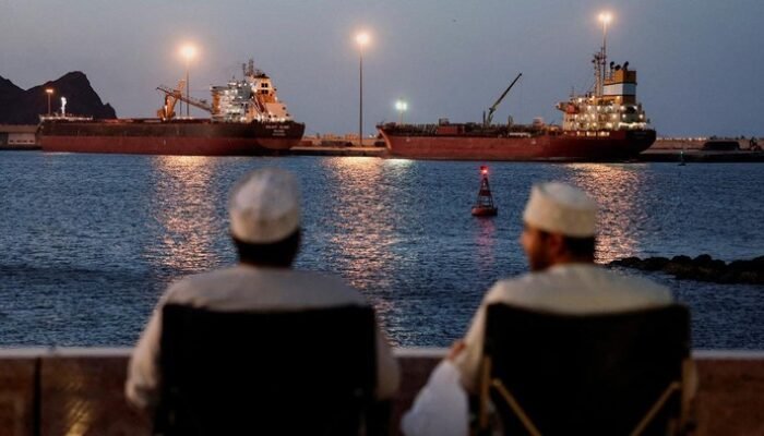 Iran vs. AS: Permainan Waktu yang Menyulitkan Ekspor Minyak