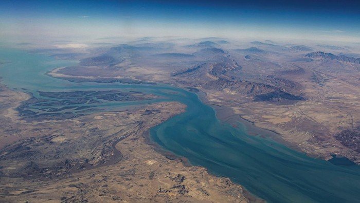 Iran Buka Jalan Kapal China-India di Selat Hormuz, Kenapa Indonesia Tidak?