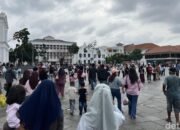 **H+5 Lebaran, Kota Tua Jadi Magnet Wisatawan Hingga Sore**